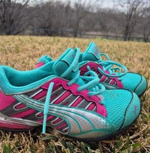 Puma girls 3.5